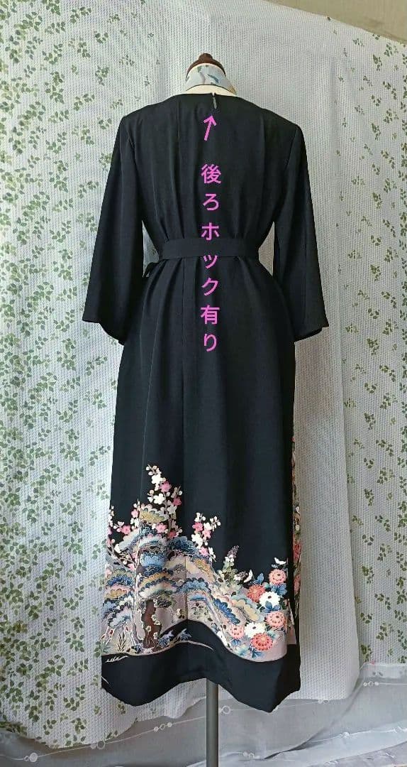 優しい柄♦♦️黒留袖ドレス♦友禅風・正絹・後ろホック【フリーサイズ】着物リメイク