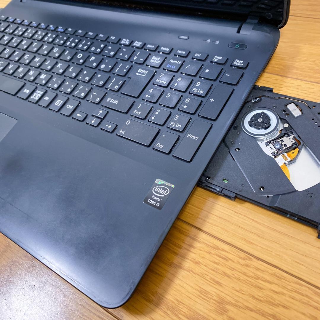 VAIOノートパソコン✨Corei5 SSD256GB メモリ8 バッテリー〇