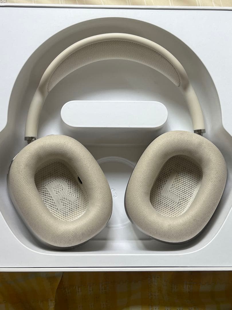 AirPods Max スターライト　Type-C