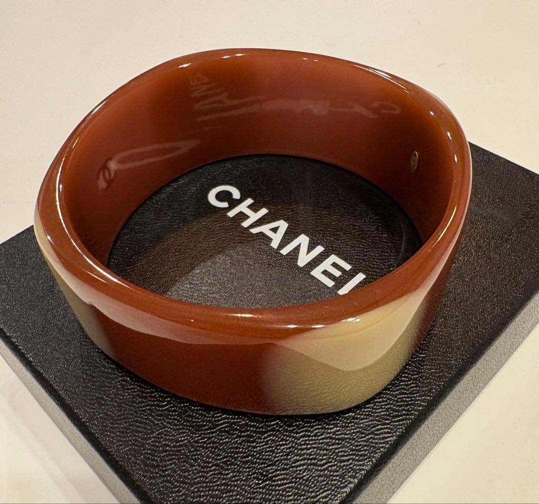 シャネル☆バングル　ココマーク　ロゴ　ブレスレット　プラスチック　ヴィンテージ