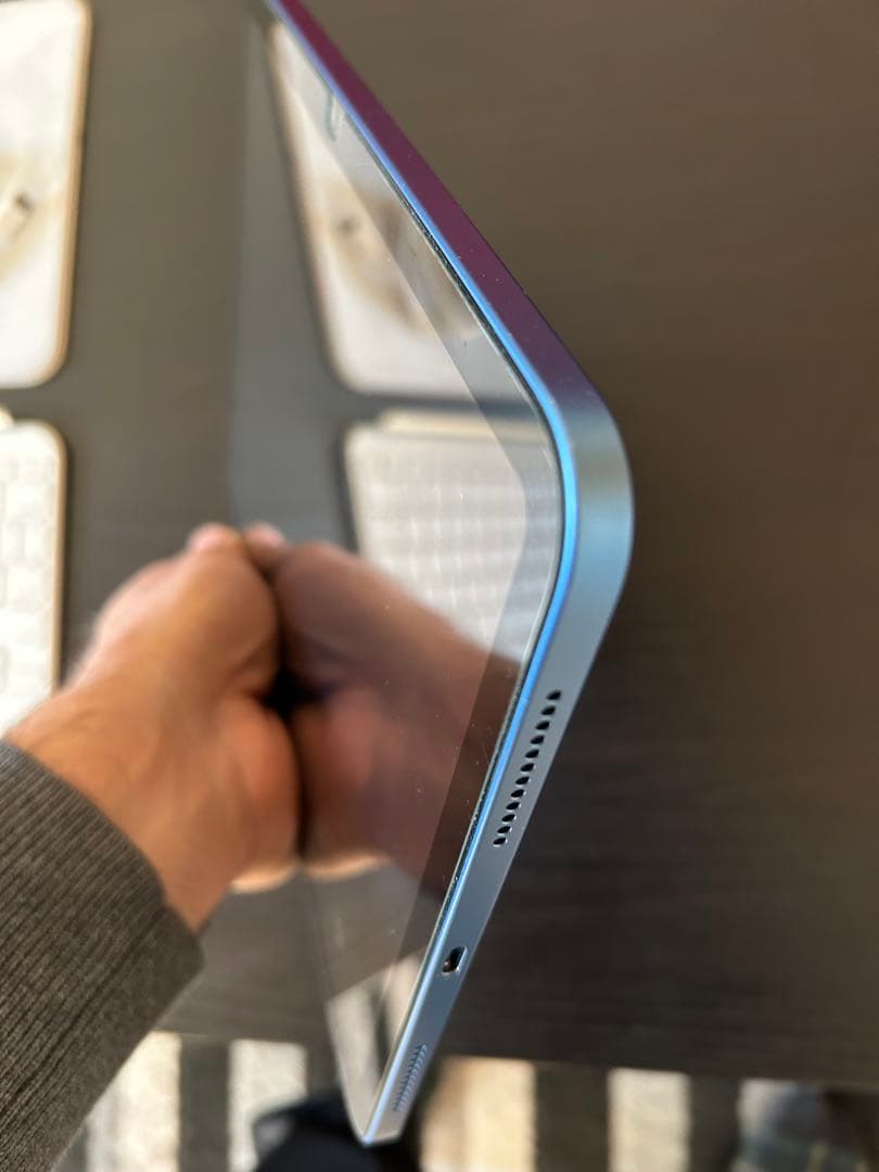 Apple iPad (第10世代) 64GB ブルー Wi-Fiモデル