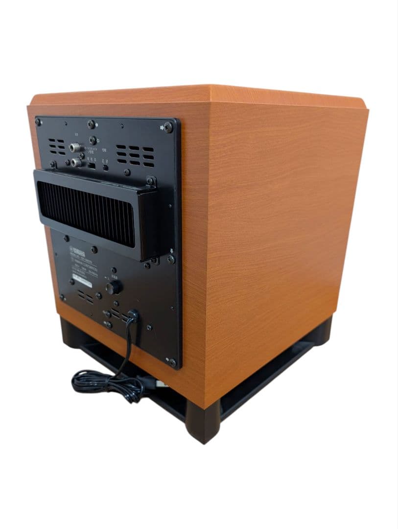 【美品】YAMAHA YST-SW015 パワード サブウーファー ウーハー
