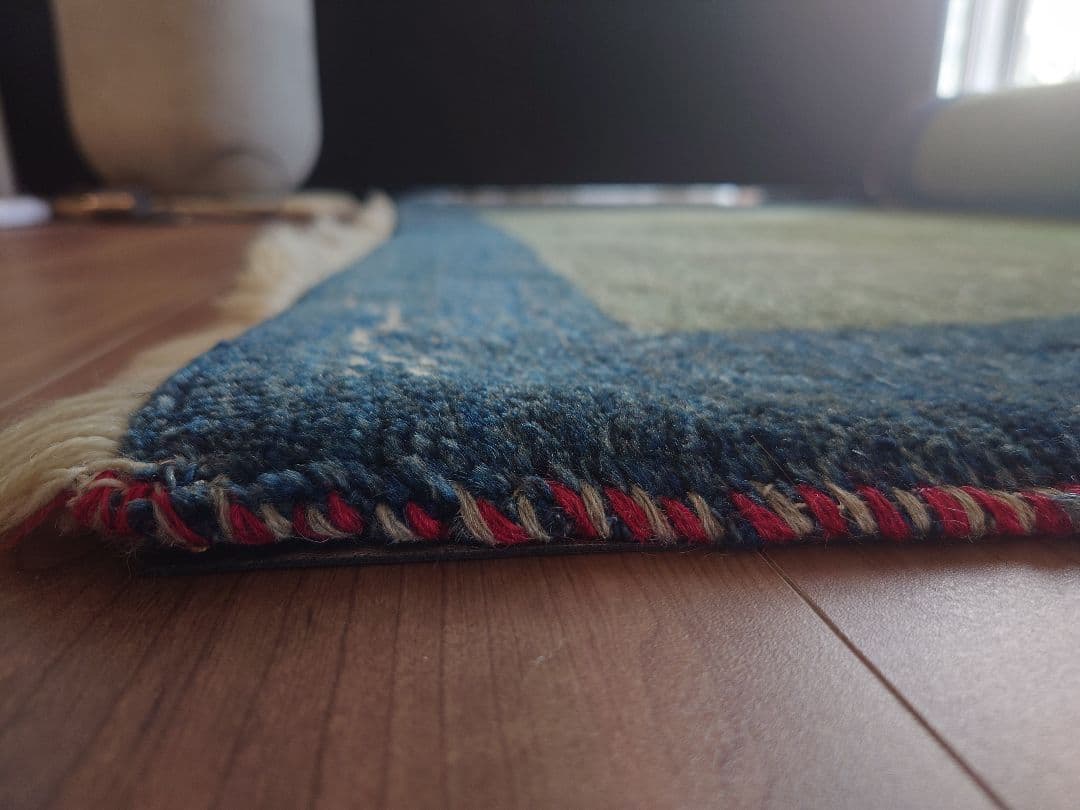 ギャベ　 緑と青のラグ 約110x150cm