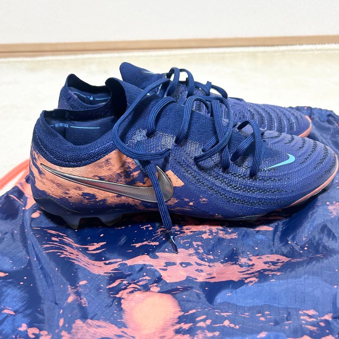 限定モデル　ナイキ　NIKE PHANTOM GX Ⅱ ELITE FG EH