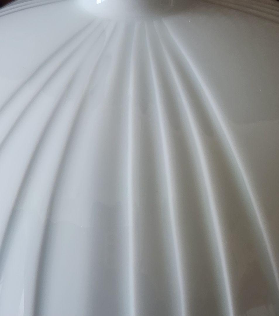 奥川俊右衛門　白磁　線文　花瓶