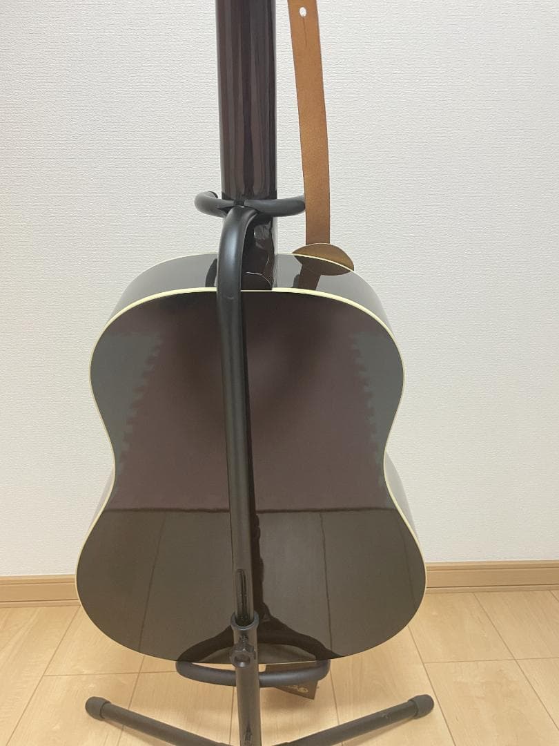 ロビGibbonJ45Standard2017年製