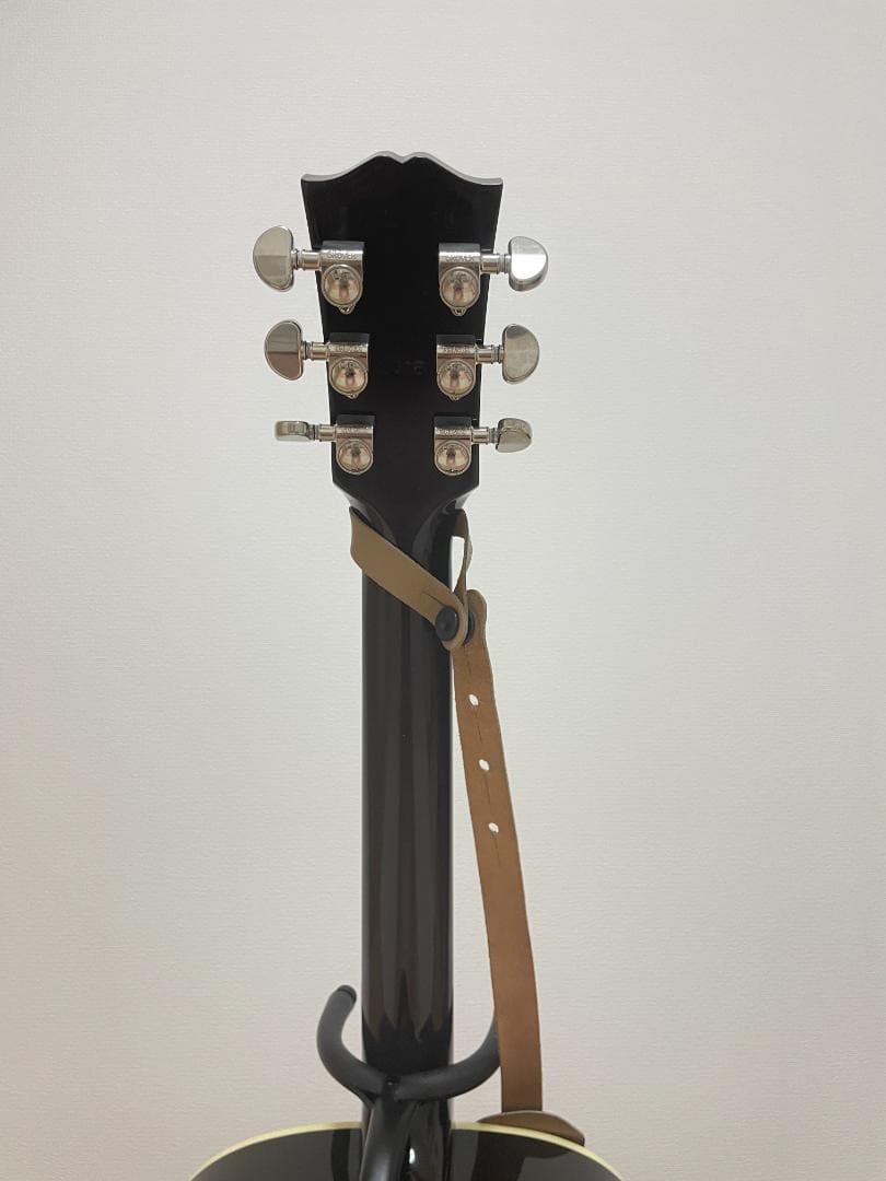 ロビGibbonJ45Standard2017年製