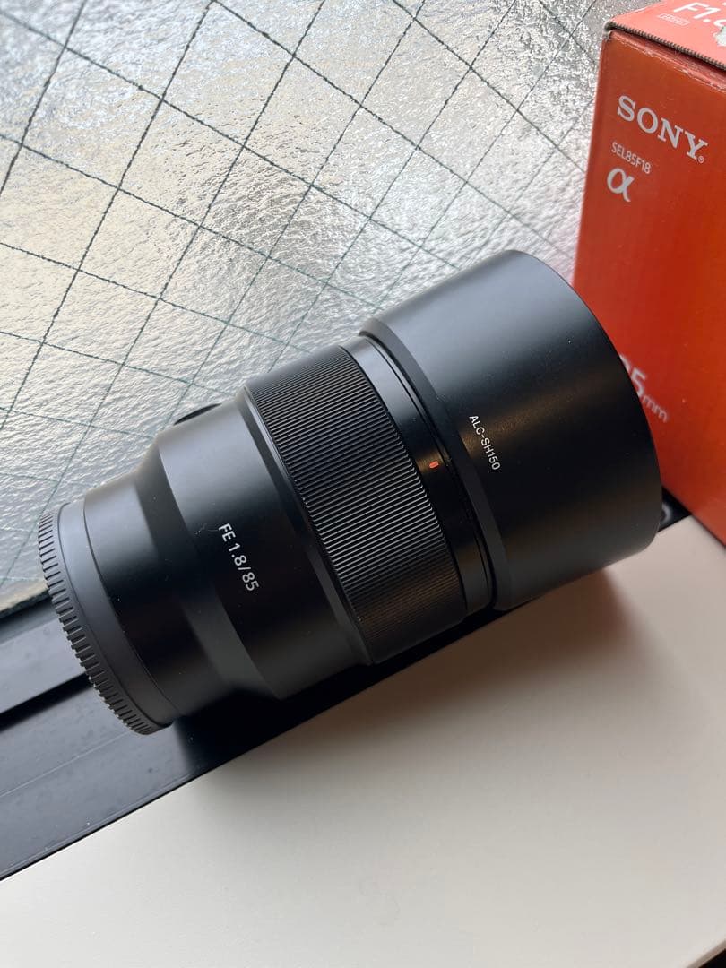 SONY FE 85mm F1.8 単焦点 レンズ SEL85F18