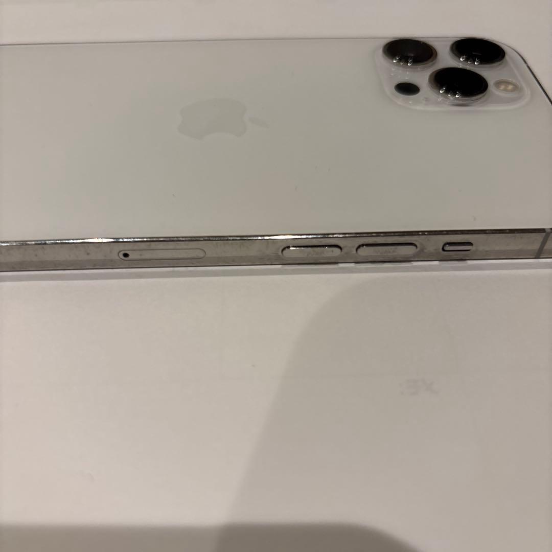 【ゲリラセール】iPhone12ProMAX シルバー128GB SIMフリー