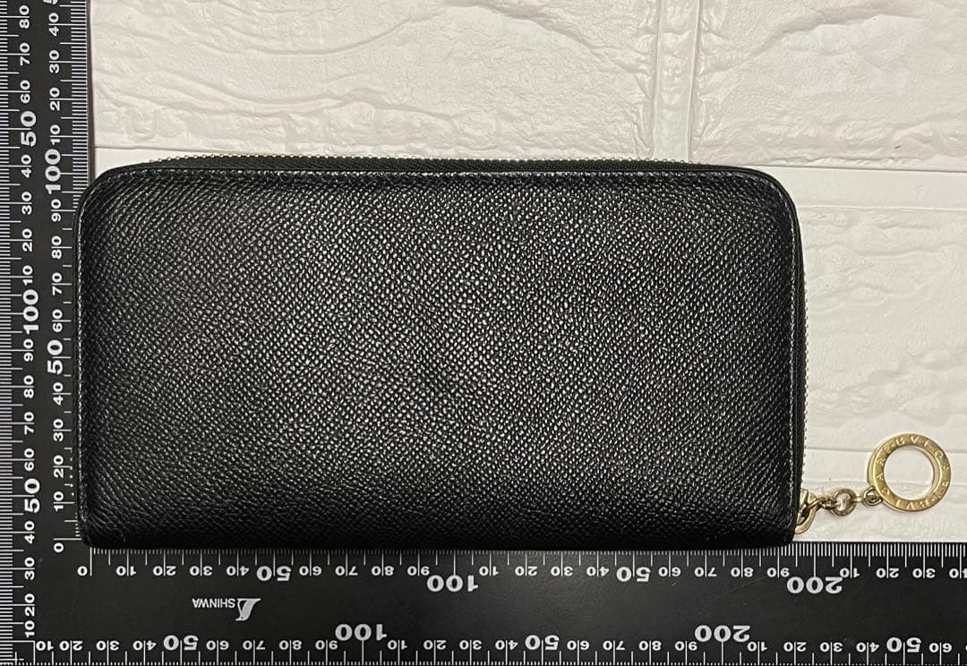 BVLGARIブルガリ　ラウンドファスナー　長財布　❤︎