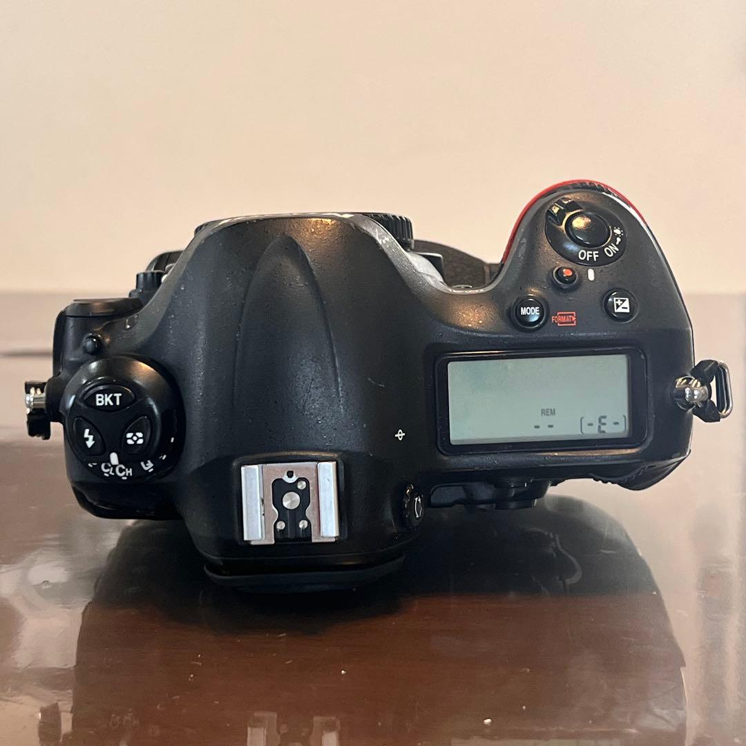 【ほととぎす】Nikon D4 フラッグシップデジタル一眼レフカメラ