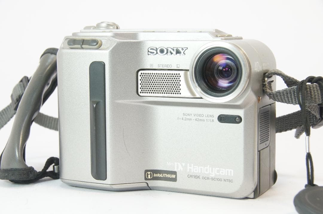 【動作品】 SONY ビデオカメラ DCR-SC100 miniDV ダビング