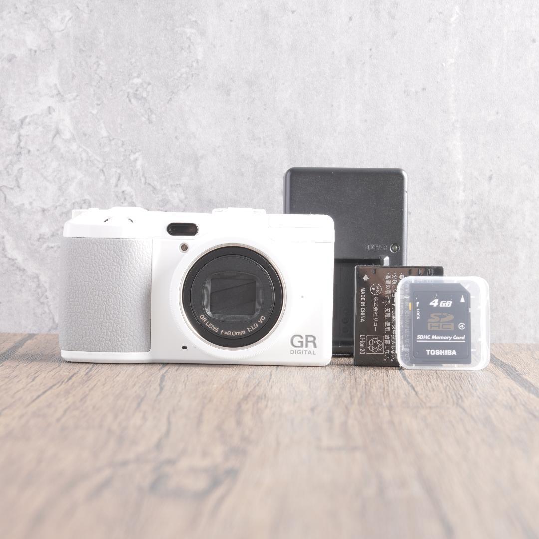 ✨ショット数2674回✨希少なホワイト✨GR DIGITAL IV　616