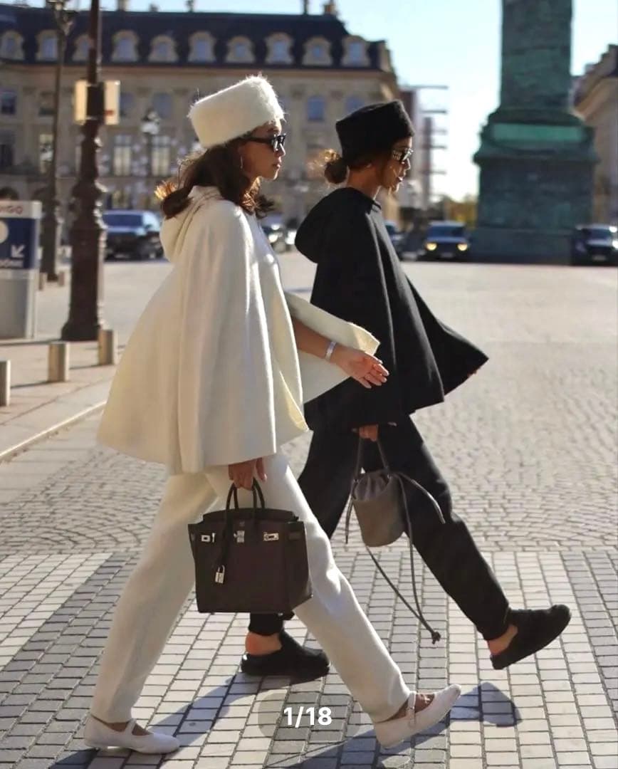 Gypsohila ジプソフィア　ニットポンチョ　フリーサイズ　ホワイト