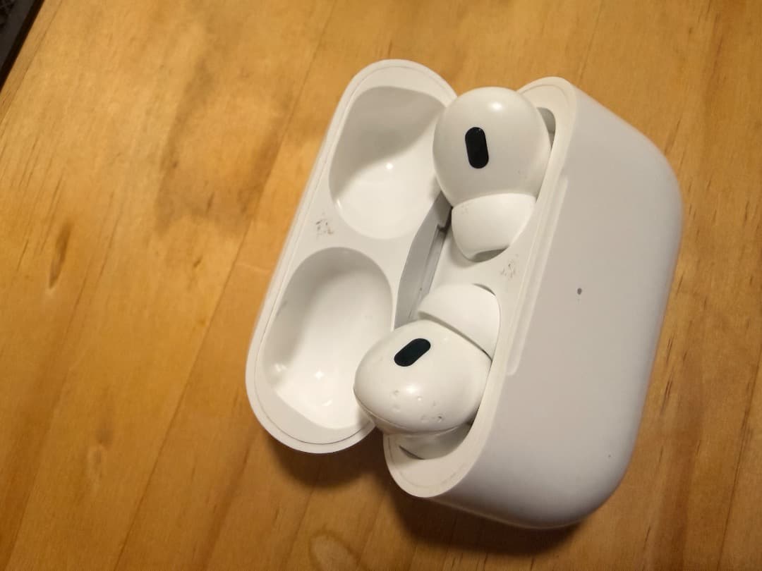 AirPodsPro2 傷あり 中古 音良好品