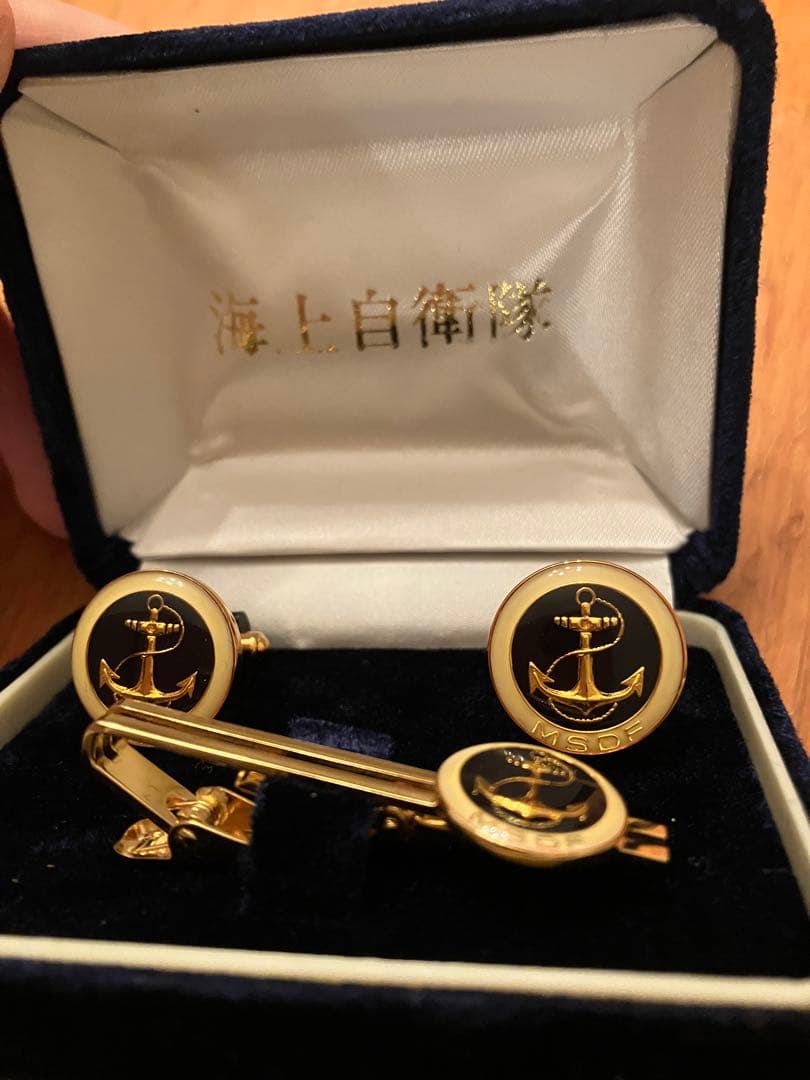 【海上自衛隊公式☆非売品】ゴールドネクタイピン&カフスボタン２個【ヴィンテージ】