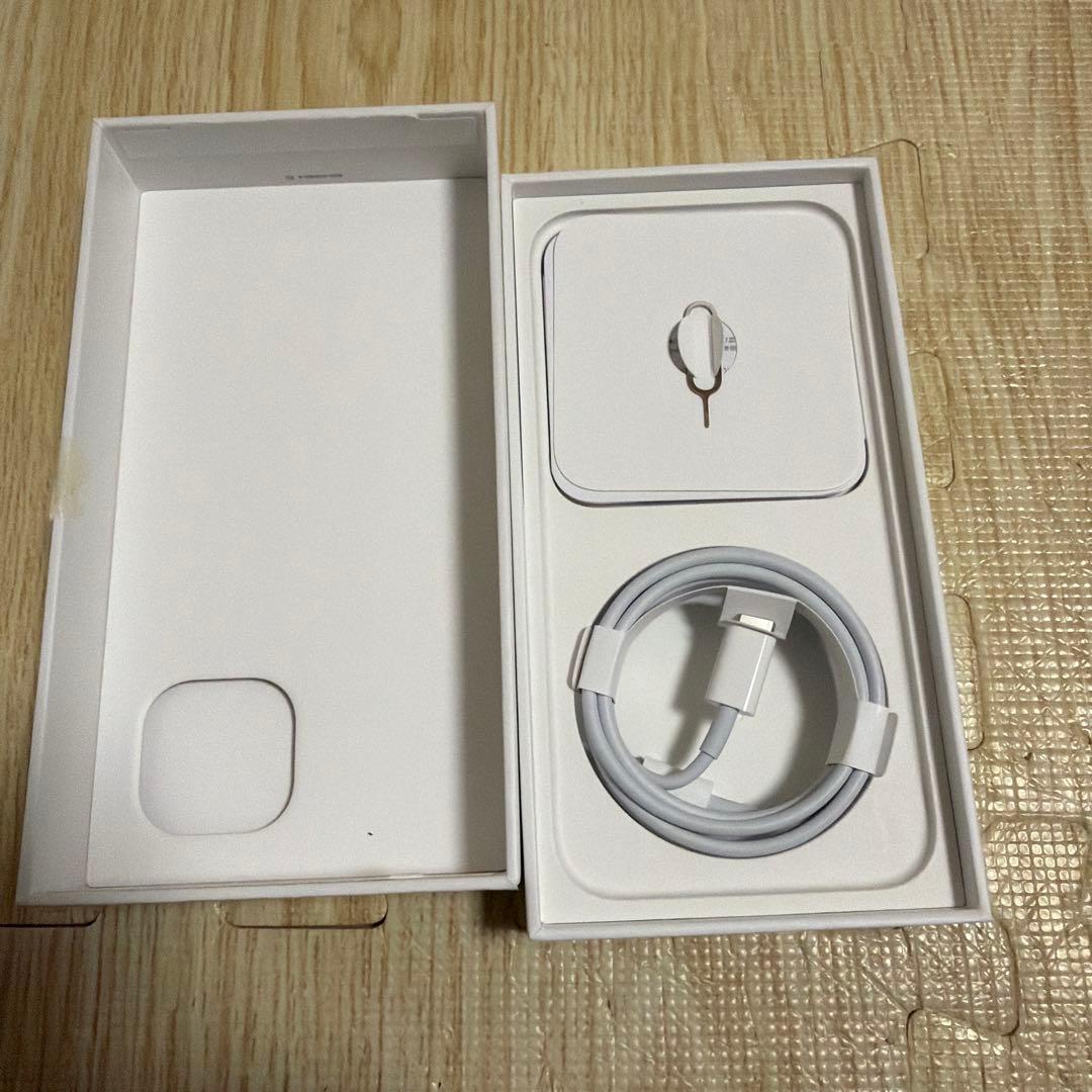 スマートフォン本体 iPhone14 256GB