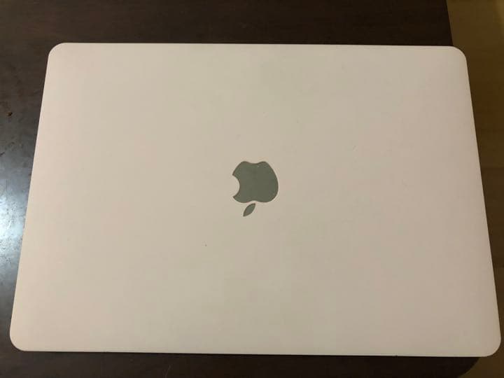 MacBook Pro Retinaディスプレイ 13イン2019