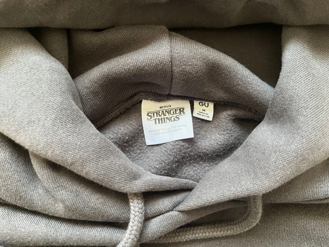 ストレンジャーシングス　スウェット　STRANGER THINGS パーカー