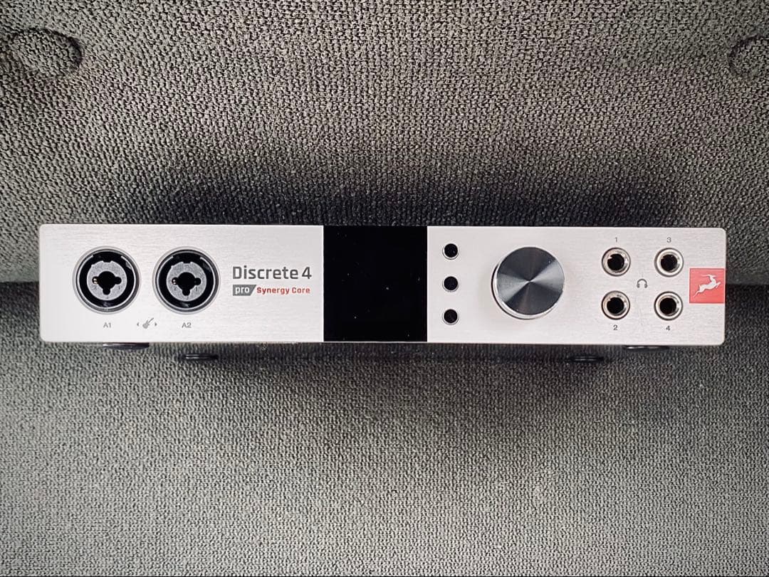 DTM・DAW ANTELOPE Discrete 4 Pro Synergy Core