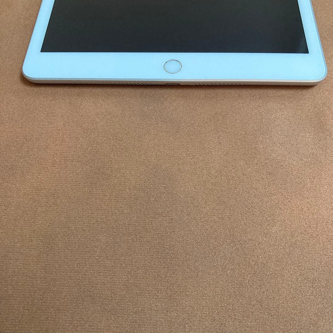 449【早い者勝ち】美品☆iPad8 第8世代 32GB WIFIモデル☆