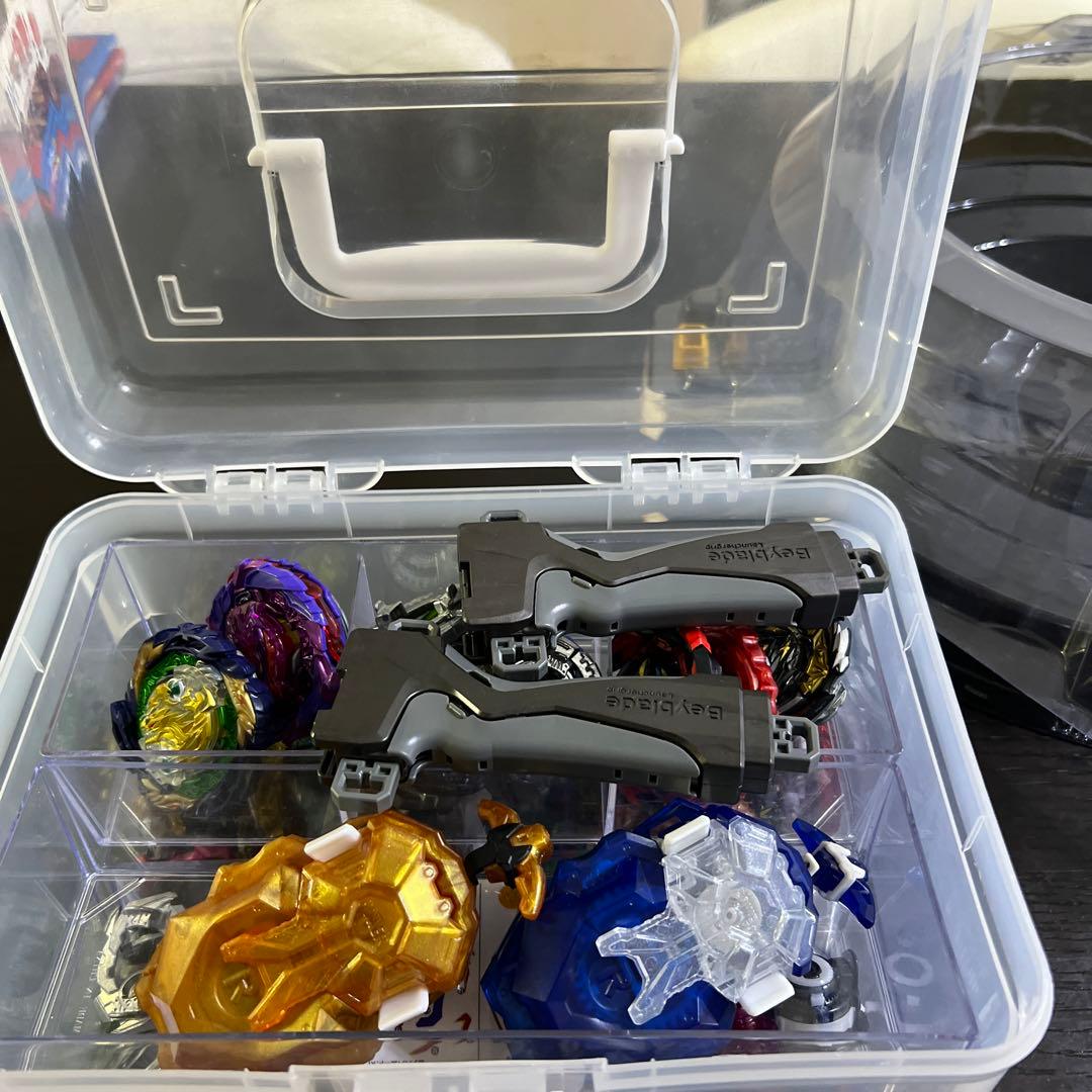 ベイブレードバースト スタジアム＆ベイ＆ランチャーまとめ売りセット