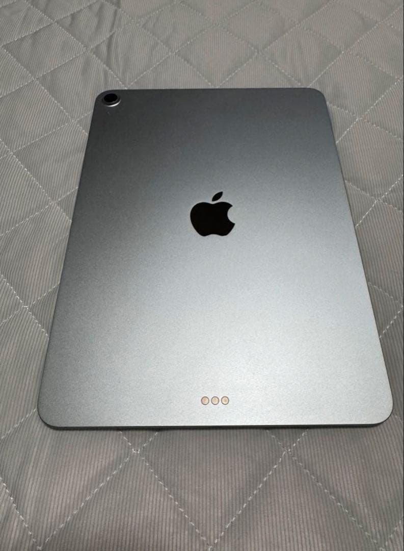 【美品】iPadAirM3モデル