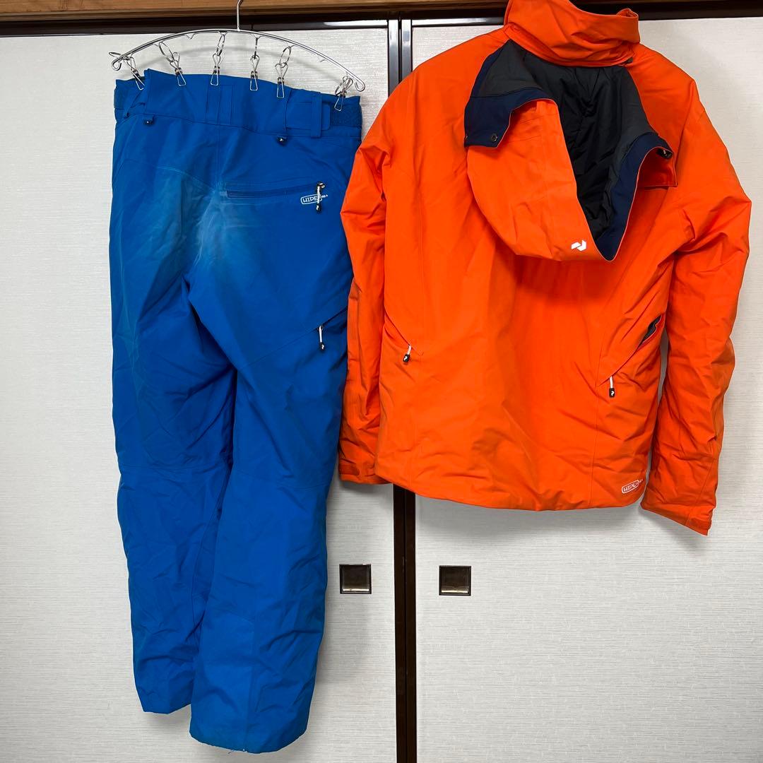 ピークパフォーマンス　スキースノボーウェアSサイズ上下セット