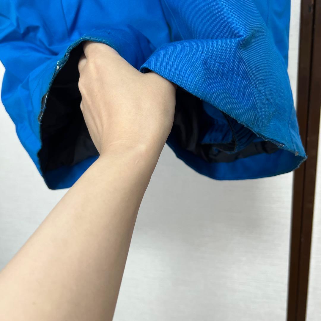 ピークパフォーマンス　スキースノボーウェアSサイズ上下セット