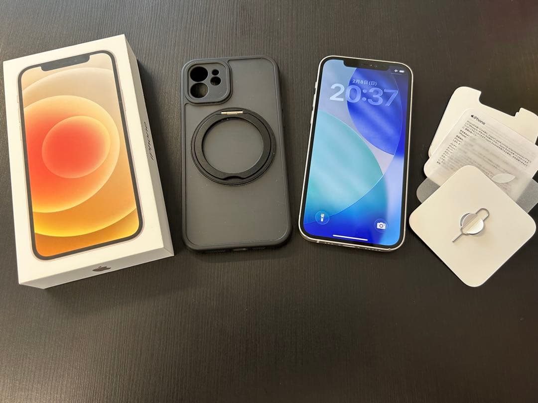 【美品】 iPhone12本体 64GB ホワイト★SIMフリー★おまけ付