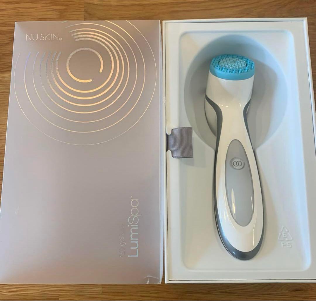ルミスパ　洗顔ブラシ Nu Skin