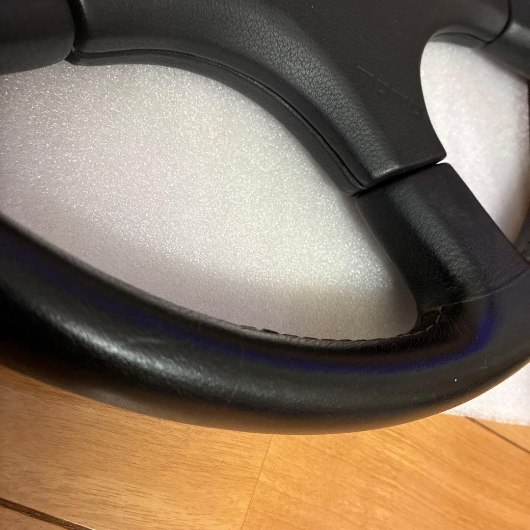 MOMO モモギブリ4 ステアリング 直径約35㎝