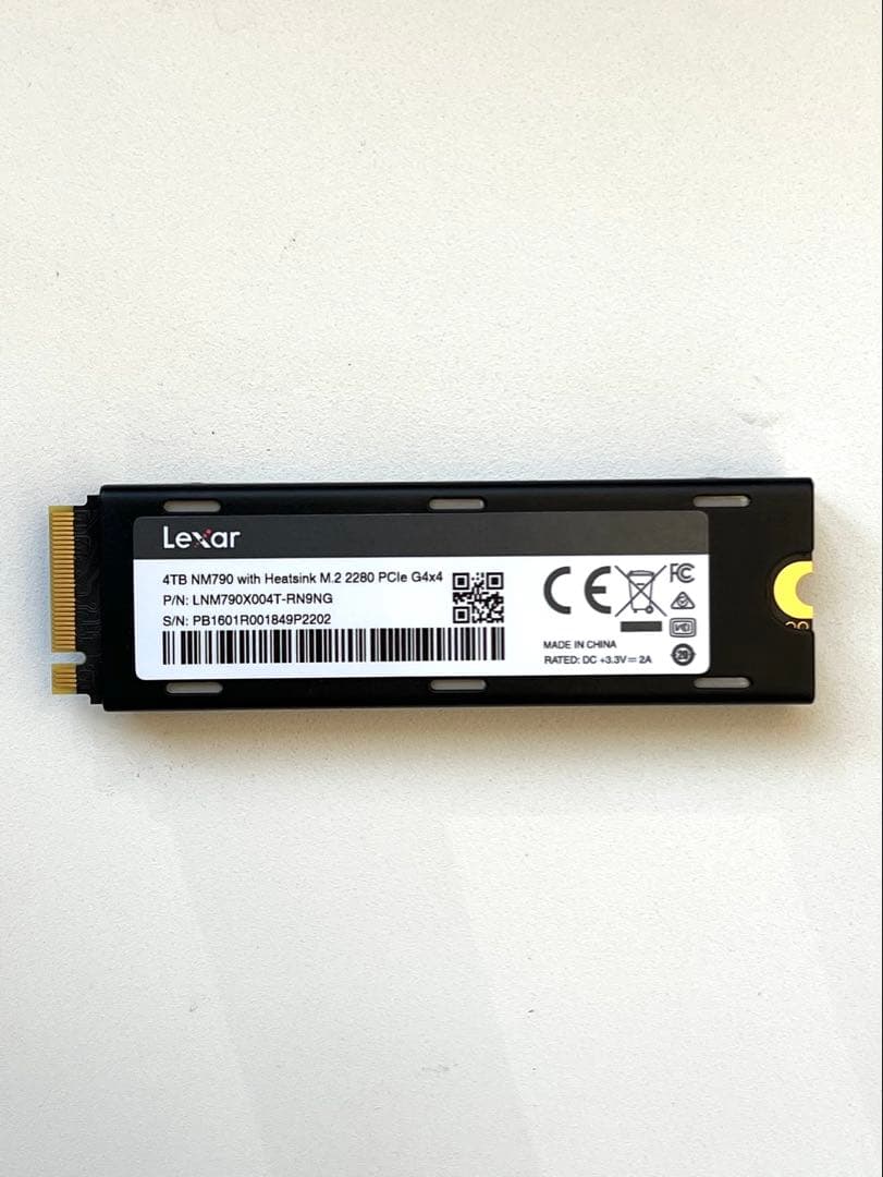 Lexar NM790 4TB M.2 SSD ヒートシンク付き