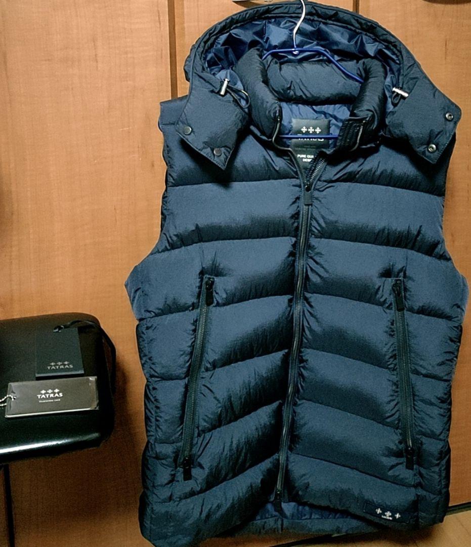 【美品】TATRAS タトラス フード付きダウンベスト ネイビー サイズ4