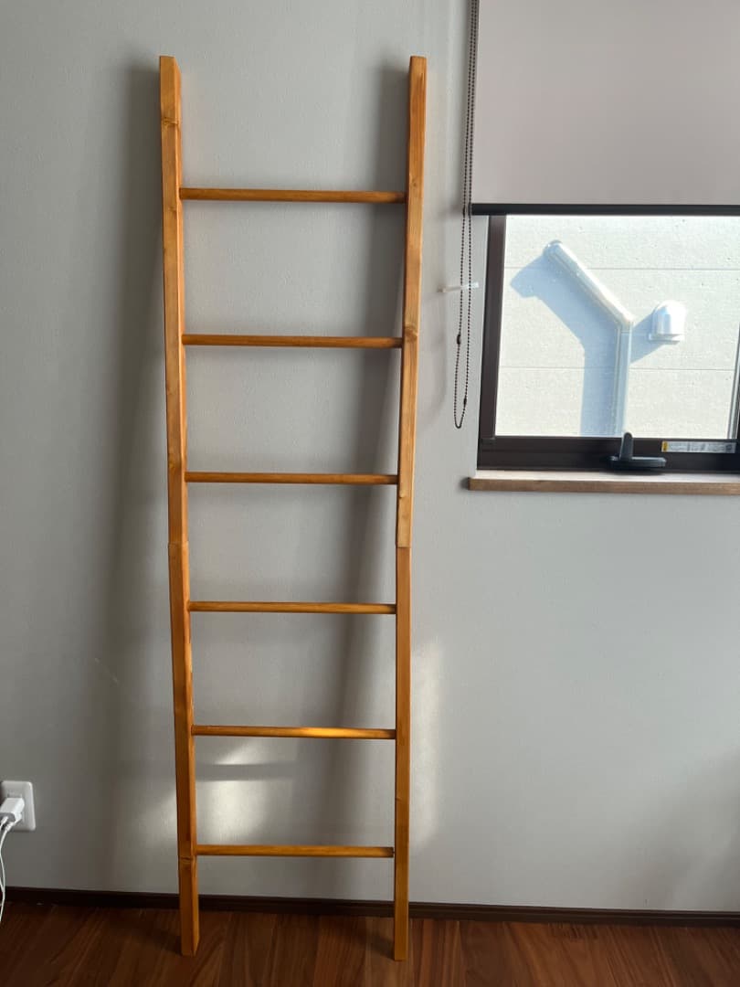 ハンドメイド　ランドリー　ハシゴ　インテリア　アンティーク風