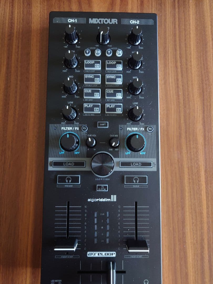 Reloop Mixtour DJコントローラー 専用ケース付き