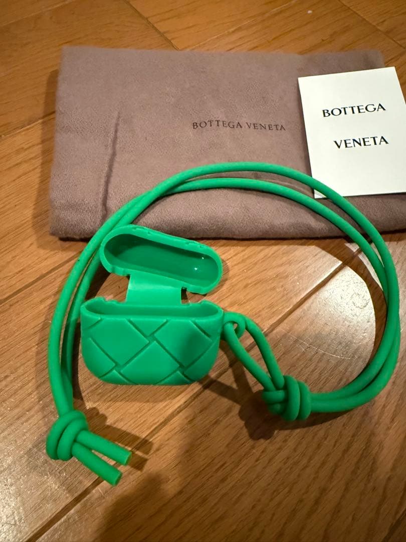 イヤホン BOTTEGA VENETA/AirPods Case
