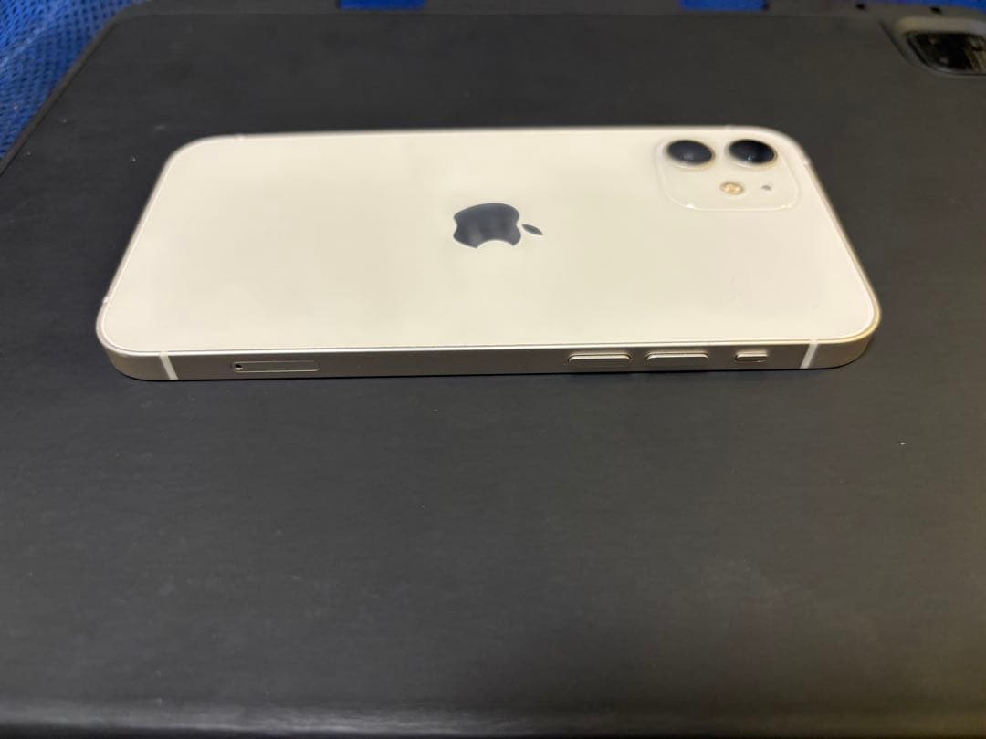iPhone 12 64GB SIMフリー｜バッテリー99%｜
