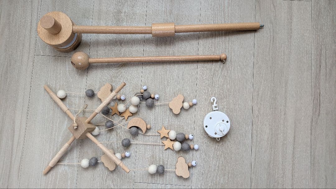 ベビーベッド ハイタイプ 床板すのこ 【カトージ(KATOJI)】メリー付き