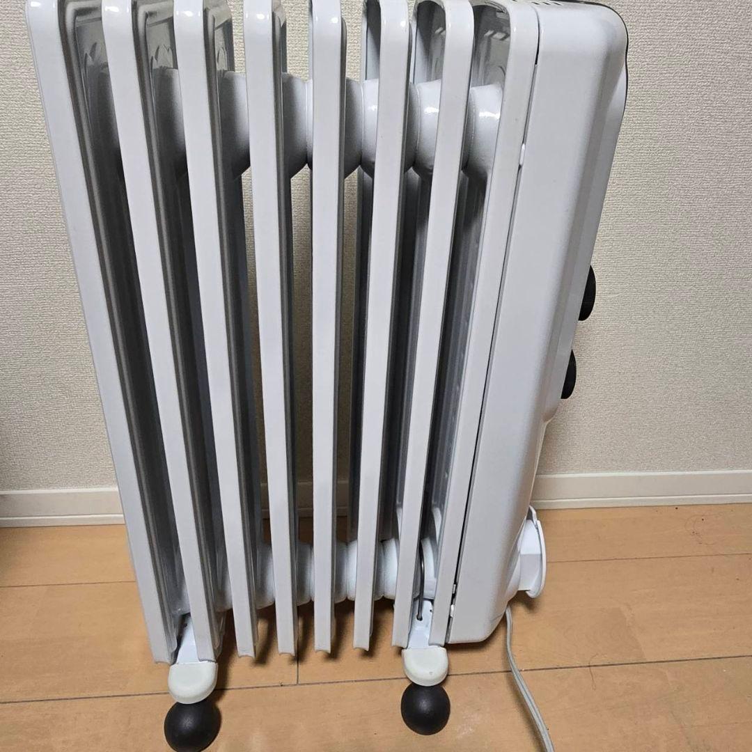 本日限定値下げデロンギオイルヒータ－RHJ35M0812-DG美品