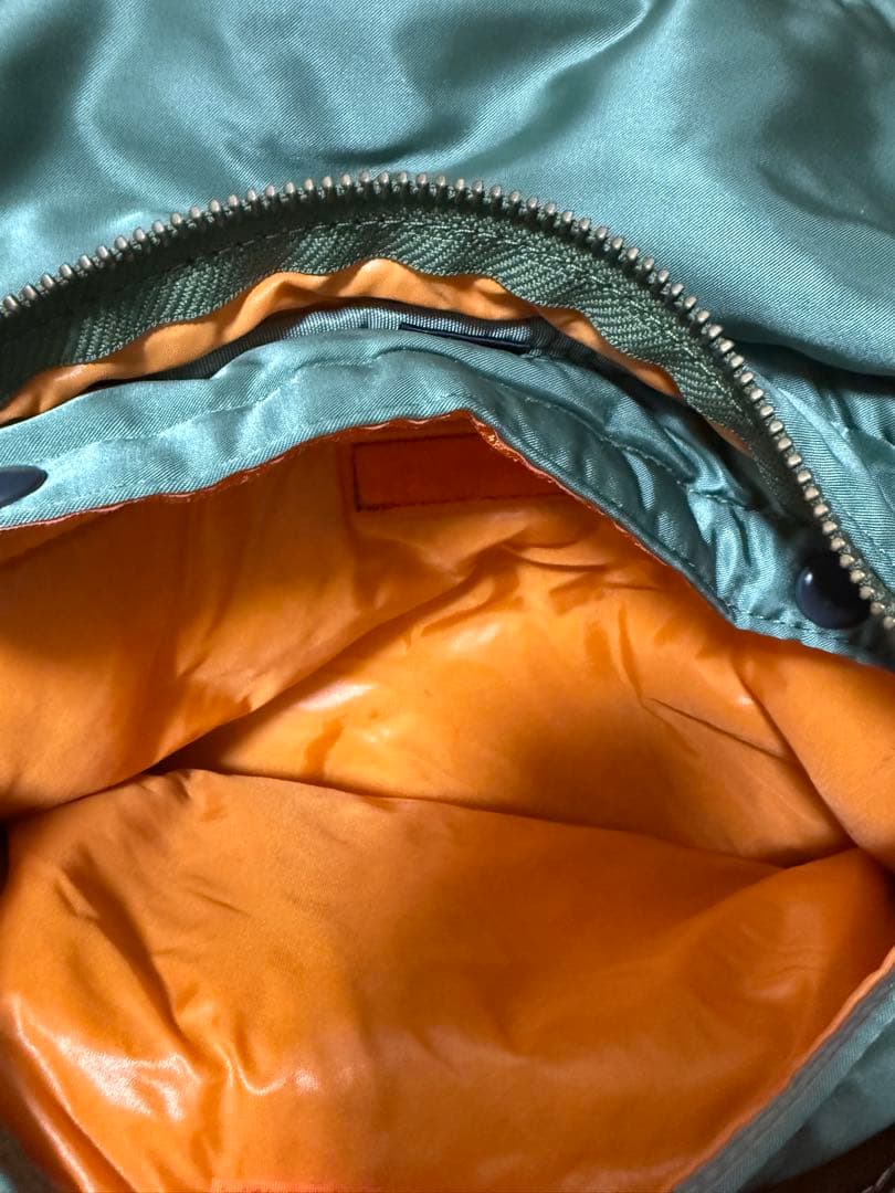 G*y様 極美品PORTER タンカー　ヘルメットバッグ　セージグリーンショルダ
