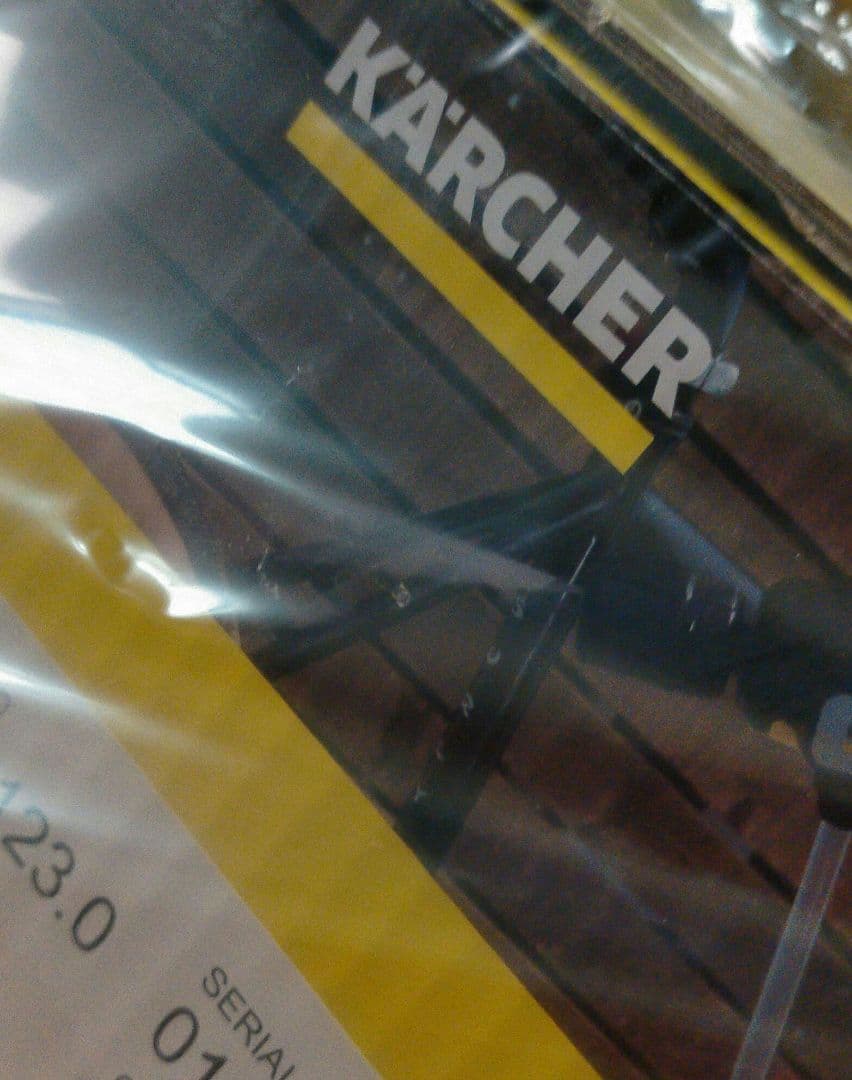 【完売品・未開封】ケルヒャー　ハンディーエア　最小モバイル高圧洗浄機