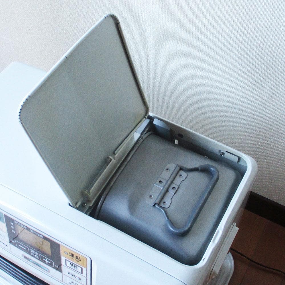 1月12日まで【その寒い部屋に】美品　15-20畳　コロナ石油ファンヒーター