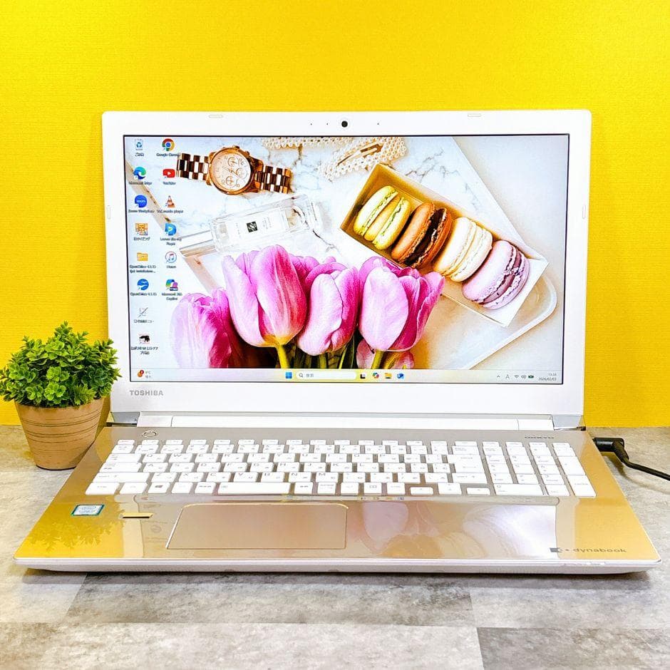 ⅰ7✨SSDで快適✨ブルーレイ フルHD カメラ 薄型おしゃれゴールドWin11