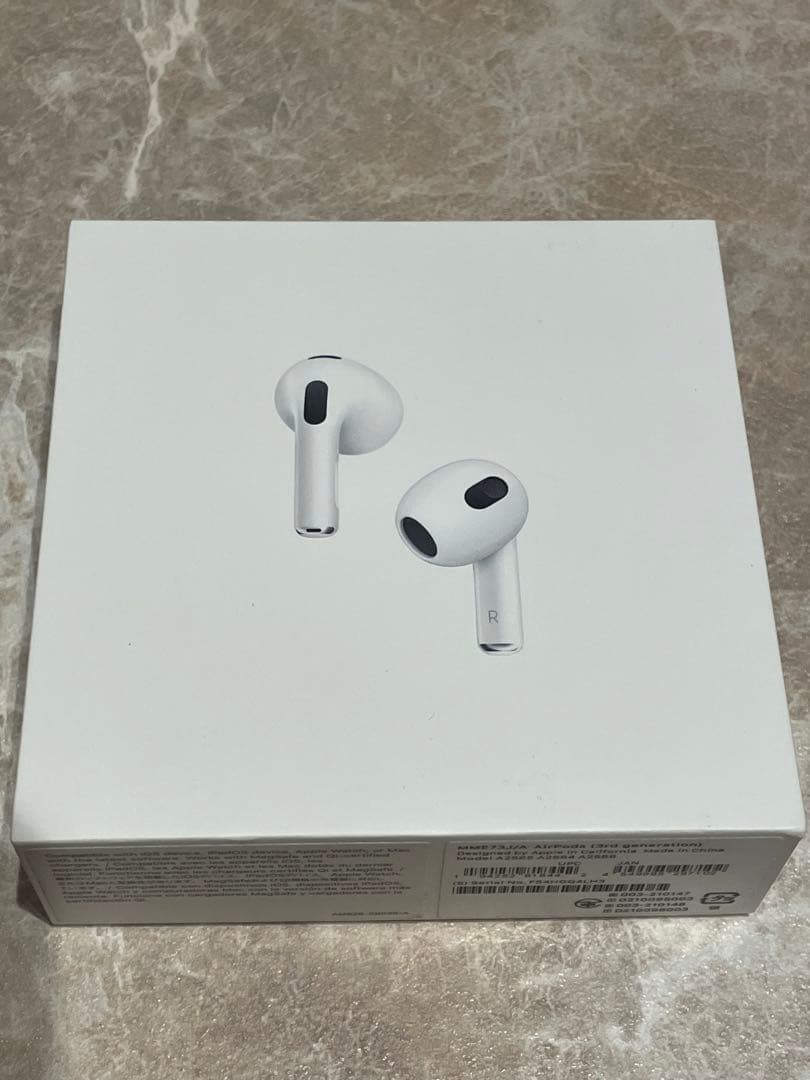 【未開封品】AirPods（第3世代） MME73J/A