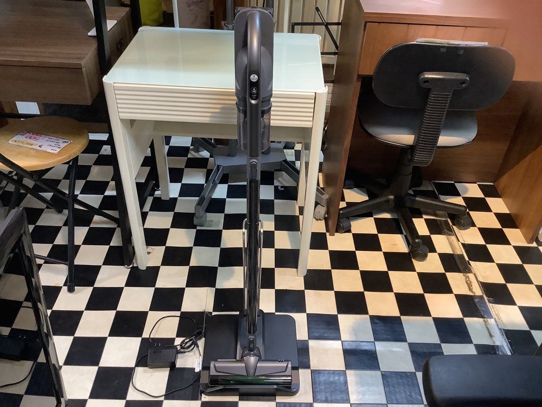 2025年製 東芝　サイクロン式クリーナー　TORNEO　VC-CLW32(H)