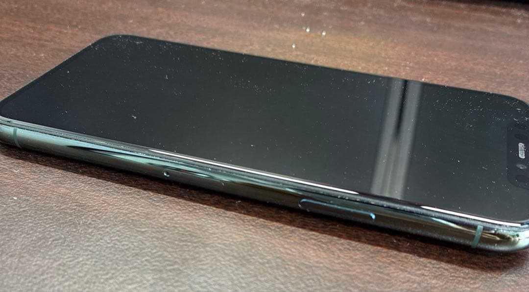 【美品】iPhone 11 Pro 64GB SIMフリー 動作確認済 充電器付