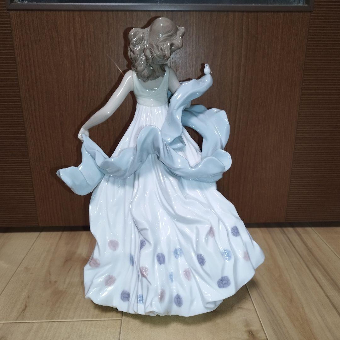 リヤドロ　No.06193 夏のセレナーデ