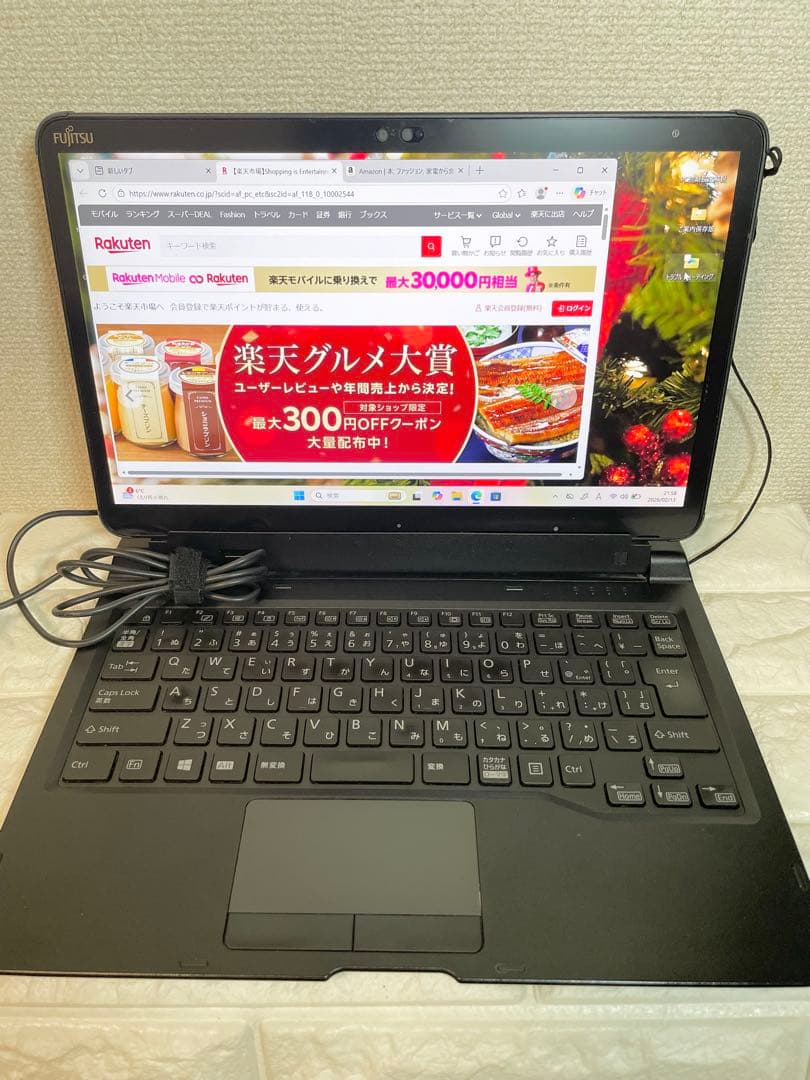 【即使用OK】タブレットPC i3-第10世代 SSD Office 富士通