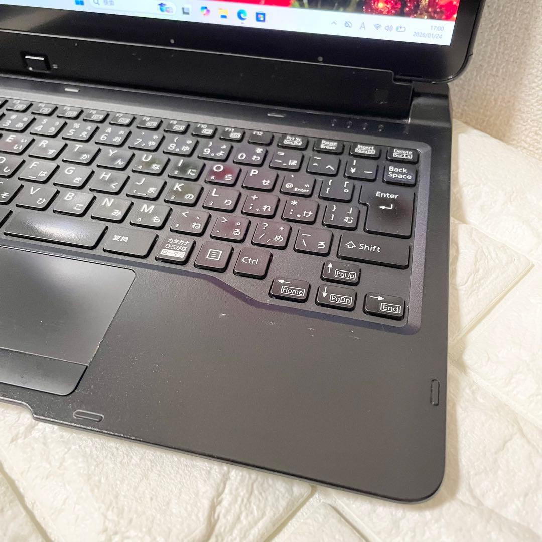 【即使用OK】タブレットPC i3-第10世代 SSD Office 富士通